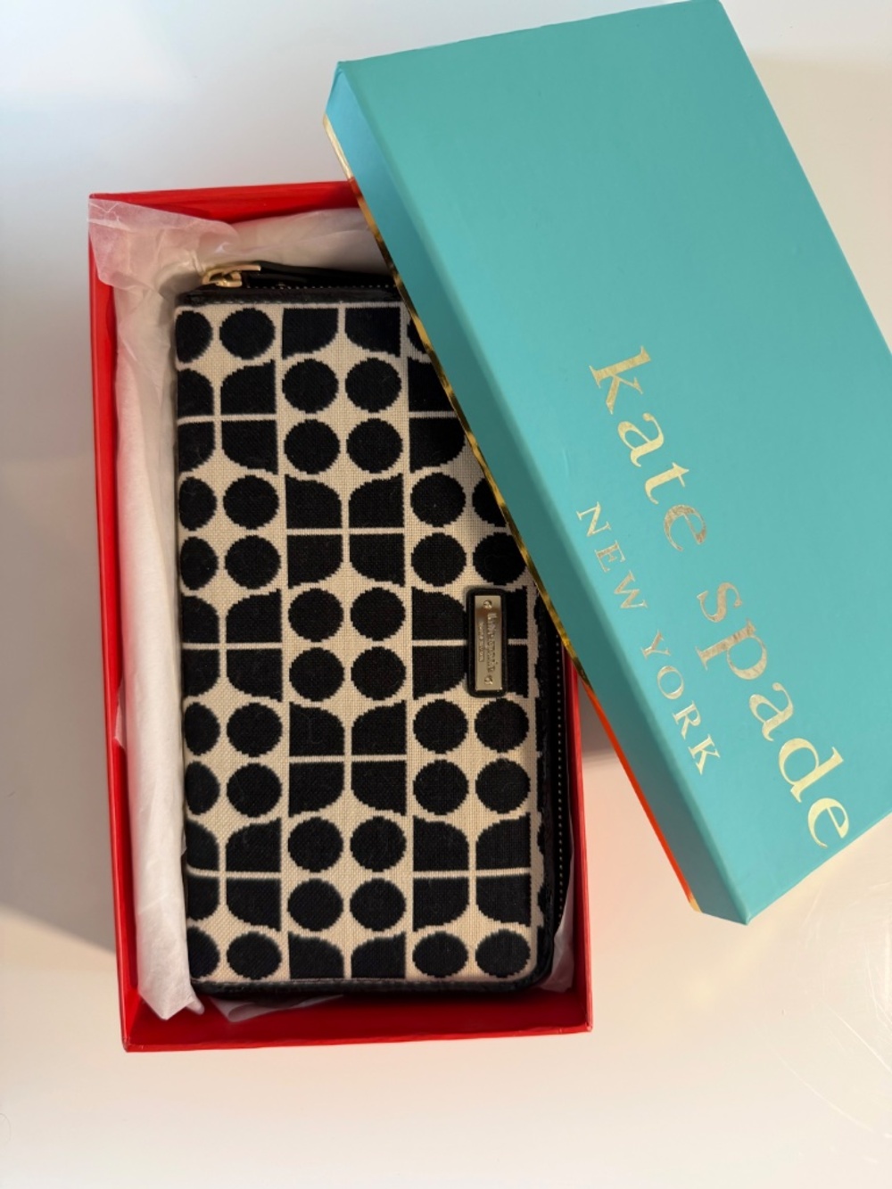 Kate Spade Fabric and Patent Leather Wallet